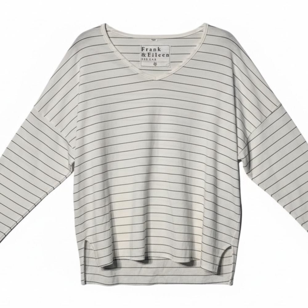 Frank & Eileen Striped V Neck Long Sleeve Tee Relaxed Fit Soft Knit Top Medium